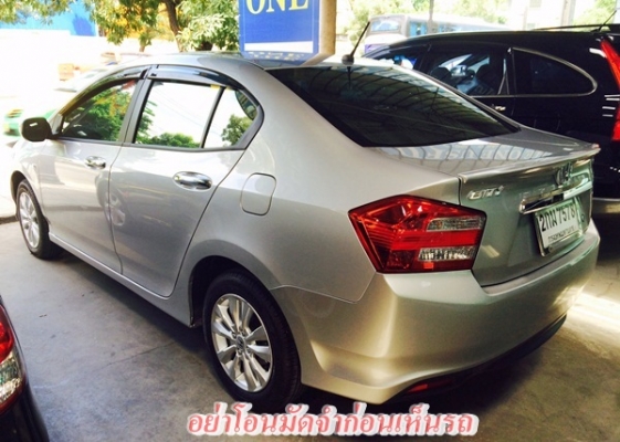 วิ่ง 16,xxxแท้ มือเดียว ประกันศูนย์อีก 3ปี City 1.5 V(ABS) ปี 2013 วิ่ง 16,xxxแท้ มือเดียว ประกันศูนย์อีก 3ปี City 1.5 V(ABS) ปี 2013