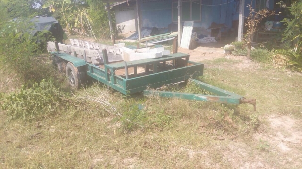 ขาย เทรลเลอร์ ขึ้นรถเกี่ยว กว้าง 1.75 เมตร ยาว 4 เมตร