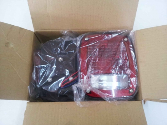 ไฟท้ายรถ Jeep สไตล์ CJ7  Wrangler