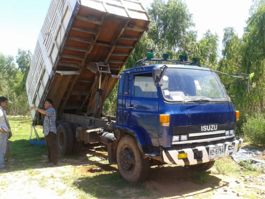 ขายรถบรรทุก 10 ล้อดัมพ์เพลาเดี่ยว ISUZU JCM เครื่องอีซูซุ 195 ฝาดำ พ.เวอร์ ราคา 420000