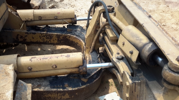 ขาย CAT D4H 520,000 ขาย CAT D4H 520,000