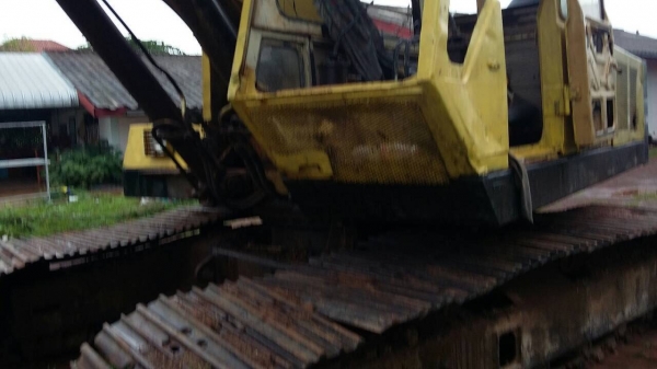 ขาย SK200-1. รุ่นแรก พร้อมใช้งาน