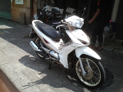 เวฟ110atปี53ตาทมือออโต้