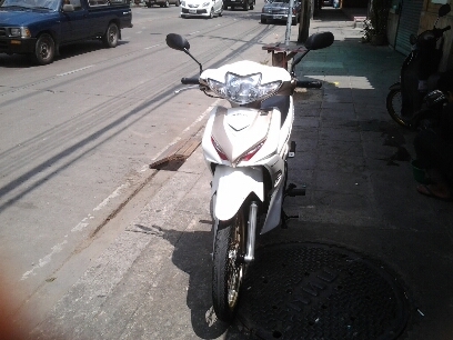 เวฟ110atปี53ตาทมือออโต้