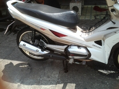 เวฟ110atปี53ตาทมือออโต้