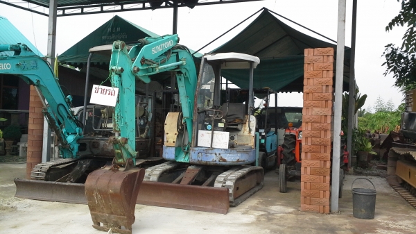 ขายรถแบคโฮ  SUMlTOMO  SH30UJ รถเกานอก  พร้อมใช้งานเท่า PC 30  เครื่องดี  ปั้มแรงทำงานไวราคาถูกสุดค่ะ มีเอกสารแจ้งจำหน่วยพร้อมยังไม่เคยใช้งานในไทยค่ะ