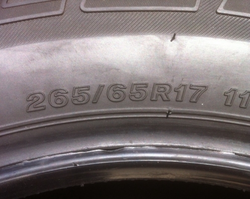 ยาง Bridgestone 265 65 17 ปลายปี14