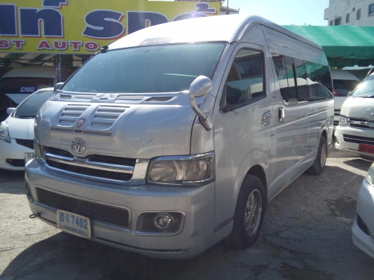 ขายรถตู้ TOYOTA COMMUTER ปี 2007 วางเจ ติดแก็ส แต่งวีไอพีแท้ๆ แอร์ไมโครบัส ออโต้ สีเทา ราคา 599,000 บาท สนใจโทร 0922726669  คุณตันหยงค่ะ