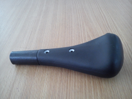 หัวเกียร์ออโต้ของ TOYOTA ตระกูล COROLLA AE100 AE110 AE111 AE112 มีปุ่มกด O/D