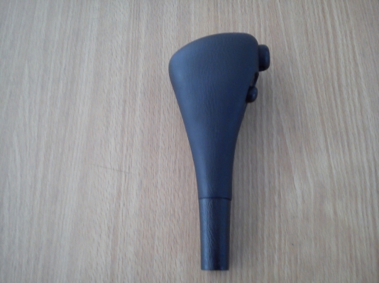 หัวเกียร์ออโต้ของ TOYOTA ตระกูล COROLLA AE100 AE110 AE111 AE112 มีปุ่มกด O/D