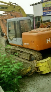 ขายด่วนครับ - รถขุด แบคโฮ HITACHI EX 100 ราคาถูก พร้อมใช้งาน