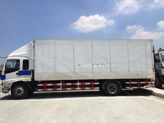 ต้องการขายรถอีซูซุ200ปี48ยูโรทูเครื่องดีคัชซีสวยยางสภาพ80\%มีลิฟท้ายเจ้าของขายเองสนใจติดต่อด่วน0845385517 ต้องการขายรถอีซูซุ200ปี48ยูโรทูเครื่องดีคัชซีสวยยางสภาพ80\%มีลิฟท้ายเจ้าของขายเองสนใจติดต่อด่วน0845385517