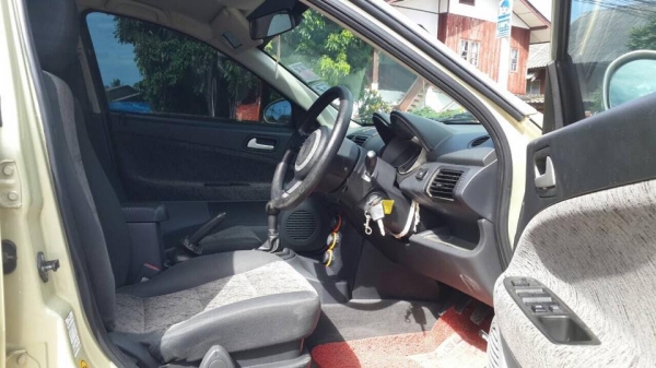 ขาย Proton Persona ปี 53 สีบรอนซ์ทอง ติดแก็ส NGV ราคา 135,000 บาท +++++