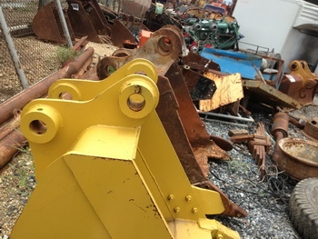 ถ้าท่านกำลังมองหา บุ้งกี๋ สำหรับรถขุด แบคโฮอยู่ เชิญมาหาเราครับ มีให้เลือกสรร เริ่มต้นที่ 10,000 บาทเท่านั้น