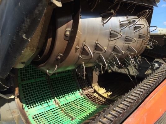 ขายรถเกี่ยวข้าวญี่ปุ่น kubota AR43 ราคา 179,000 ขายรถเกี่ยวข้าวญี่ปุ่น kubota AR43 ราคา 179,000