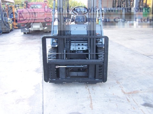 ขายรถ โฟล์คลิฟท์ TOYOTA รุ่น 6-FD25