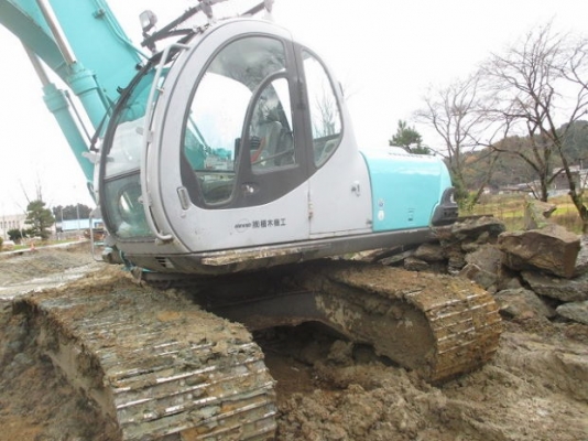 SK200-3-YN27388-YR1997 ใบแทร็ค 800 mm จากญี่ปุ่น ถูก ๆ เลยครับคันนี้