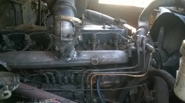 ขาย 10 ล้อหัวยาว เพลาเดียว เครื่อง 6BD1 165 แรงม้า เกียร์ร็อคกี้เสื้อลาย คัสซีสวยตลอดเส้น พาวเวอร์ ทะเบียนพร้อมโอน