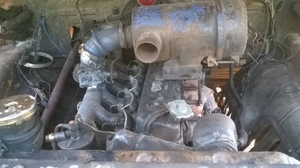 ขาย 10 ล้อหัวยาว เพลาเดียว เครื่อง 6BD1 165 แรงม้า เกียร์ร็อคกี้เสื้อลาย คัสซีสวยตลอดเส้น พาวเวอร์ ทะเบียนพร้อมโอน