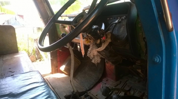 ขาย 10 ล้อหัวยาว เพลาเดียว เครื่อง 6BD1 165 แรงม้า เกียร์ร็อคกี้เสื้อลาย คัสซีสวยตลอดเส้น พาวเวอร์ ทะเบียนพร้อมโอน