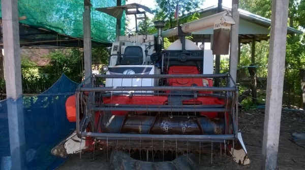 ขายรถเกี่ยวข้าว KUBOTA DC-68G สภาพพร้อมใช้งาน ราคาต่อรองได้ครับ