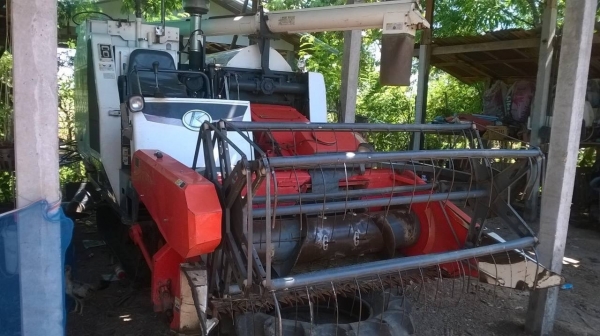 ขายรถเกี่ยวข้าว KUBOTA DC-68G สภาพพร้อมใช้งาน ราคาต่อรองได้ครับ