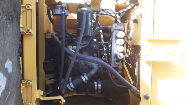 ขายด่วนรถแม็คโคร KOMATSU PC130-6K ซีเรียนสูงชั่วโม่งน้อยมีลายหัวแทก รถนอกนำเข้ายังไม่เคยใช้งานในเมืองไทยเลย ขายด่วนรถแม็คโคร KOMATSU PC130-6K ซีเรียนสูงชั่วโม่งน้อยมีลายหัวแทก รถนอกนำเข้ายังไม่เคยใช้งานในเมืองไทยเลย