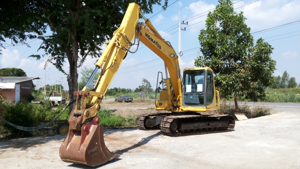 ขายด่วนรถแม็คโคร KOMATSU PC130-6K ซีเรียนสูงชั่วโม่งน้อยมีลายหัวแทก รถนอกนำเข้ายังไม่เคยใช้งานในเมืองไทยเลย ขายด่วนรถแม็คโคร KOMATSU PC130-6K ซีเรียนสูงชั่วโม่งน้อยมีลายหัวแทก รถนอกนำเข้ายังไม่เคยใช้งานในเมืองไทยเลย