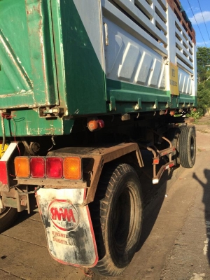 ลูกพ่วงสามมิตร ดั้ม 2เพลา