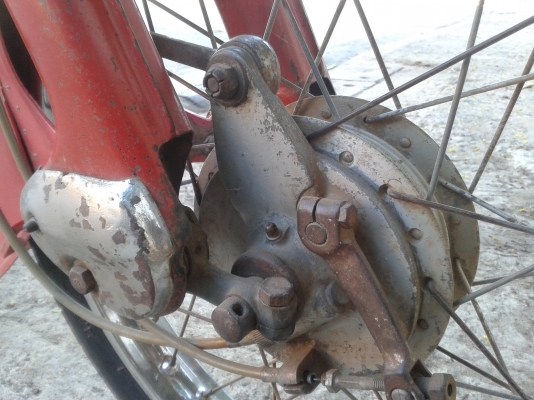 ขาย c200 เครื่องเดิมก้านกระทุ้ง สีแห้งๆ