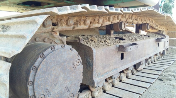 ขายรถแบคโค KOBELCO SK 200-8 YN.12-T รถสวย อินวอย มี 3 คัน ราคา.1650000 สนใจโทรจองด่วน