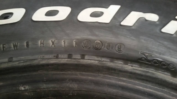 ขายยาง  bf all  265/75/16 ถูกๆครับ