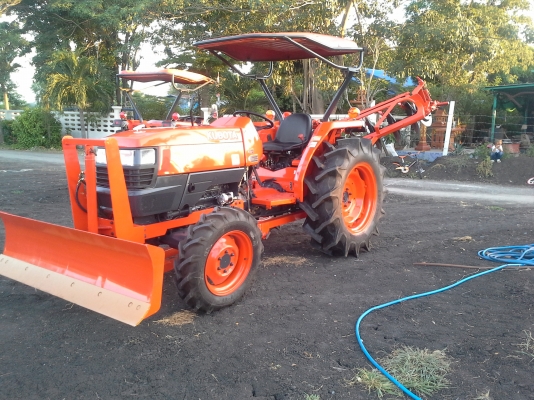 มาอีกคันแล้วครับนางฟ้ายางใหม่4เส้นพร้อมผาน6