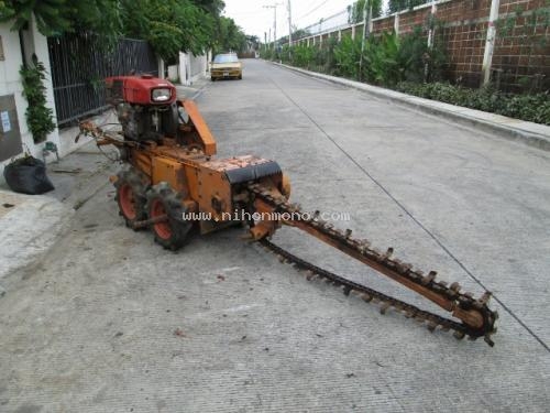 รถขุดร่องดินเดินตาม KAWABE FXC-330W รหัสสินค้า 13001106 Line ID: nihonmono หรือเพิ่มเติมไดที่ www.nihonmono.com รถขุดร่องดินเดินตาม KAWABE FXC-330W รหัสสินค้า 13001106 Line ID: nihonmono หรือเพิ่มเติมไดที่ www.nihonmono.com