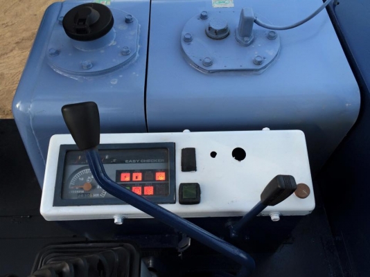 ขายรถขุด KUBOTA KX030 เครื่อง V15 4สูบ เครื่องดี ปั้มดี สภาพพร้อมใช้งาน เป็นรถเก่านอกแท้ญี่ปุ่นมีเอกสารแจ้งจำหน่าย พร้อมจดทะเบียน ราคา 270,000 สนใจติดต่อ 083-3436937  กิตติศักดิ์ line:mjkodream