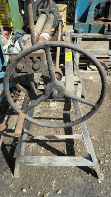 Sale>>ม้วนมือหมุน 120 cm. ม้วนหนา 3 มิล สภาพสวย พร้อมใช้ Sale>>ม้วนมือหมุน 120 cm. ม้วนหนา 3 มิล สภาพสวย พร้อมใช้