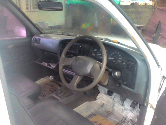 ขายไมตี้แคป 2.5 เครื่องดี คัดชีสวย ช่วงล่างแน่น พร้อมใช้งาน 79000บ. ขายไมตี้แคป 2.5 เครื่องดี คัดชีสวย ช่วงล่างแน่น พร้อมใช้งาน 79000บ.