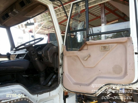 ขายด่วน รถบรรทุก 10 ล้อ MITSUBISHI FUSO 527 / 190 แรง 2 เพลา (หัวคัซซี) พร้อมใช้งาน ราคาสุดคุ้ม ขายด่วน รถบรรทุก 10 ล้อ MITSUBISHI FUSO 527 / 190 แรง 2 เพลา (หัวคัซซี) พร้อมใช้งาน ราคาสุดคุ้ม