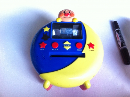 ชุดของเล่น 4 ชิ้น คีย์บอร์ดเล่นเหมือนเครื่องใหญ่ มีชุดต่อกับทีวี เพลงกล่อนเด็ก ตามภาพ ดีทุกชิ้นเล่นได้ทุกตัว  200 บาท