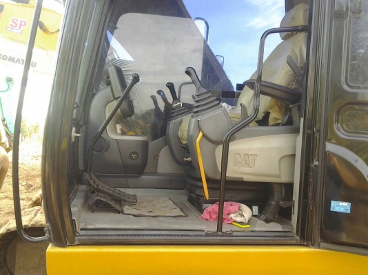 รถแบคโฮ CAT 320 รถสวยๆ พร้อมใช้งานครับ