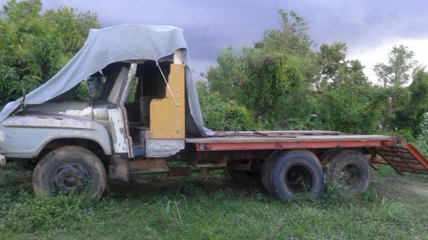 ISUZU TX 145 HP 6BB1 รถหัวยาว 10 ล้อเพลาเดียว เทรลเลอร์ขึ้นรถแบ็คโฮร PC 120 รถสภาพดีพร้อมใช้งานได้เลย เครื่องแรงดีสตาร์ทง่าย ภายในเก๋งคอนโซลครบ พวงมาลัยธรรมดา เบรคลม ช่วงล่างคัชซีไม่บวม ยางสภาพดีประมาณ 60\% เอกสารทะเบียนครบ ราคาต่อรองได้ครับ