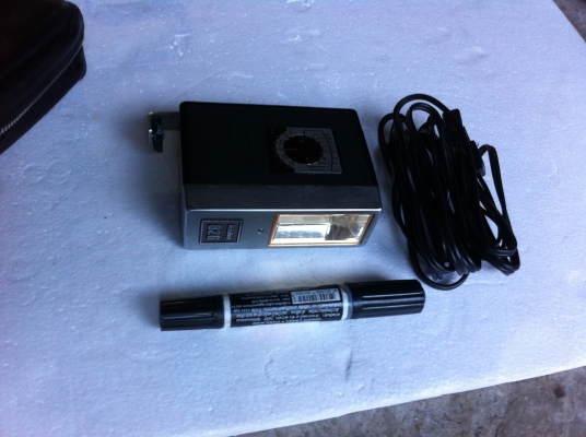 แฟกซ์สำหรับกล้องถ่ายภาพ KAKO จากญี่ปุ่นมีสายเสียบกับกล้องและมีสายสำหรับเสียบไฟได้ด้วย