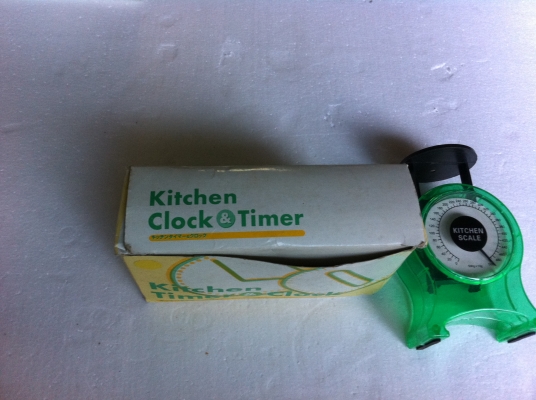 นาฬิกา และตัวตั้งเวลาแบบหมุนย้อนกลับ ใช้เตือนเวลาทำอะไรในครัว