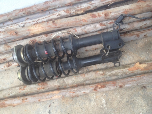 ขายโช้คหน้ามิร่ากับพัดลมหม้อนำ้