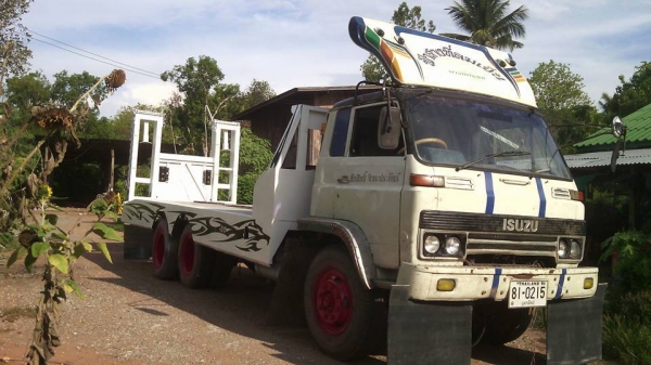 ขายรถเทนเลอร์รถเกี่ยวข้าว JCM 1เพลา เครื่อง 6Bd 1 ถูก ขายรถเทนเลอร์รถเกี่ยวข้าว JCM 1เพลา เครื่อง 6Bd 1 ถูก