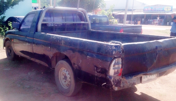 MITSUBISHI L200 STRADA 2.5 MT ปี 39 เครื่องยนต์แรงดีแห้งดีไม่เยิ้ม รถสภาพดีพร้อมใช้งานได้เลยครับ ภายในเก๋งคอนโซลสวยครบ พวงมาลัยธรรมดา ภายนอกเก็บสีอีกนิดหน่อยสวยเลยครับ พื้นกระบะไม่มีผุพร้อมบรรทุกได้เลยครับ ช่วงล่างยางสภาพดีประมาณ 60\% เอกสารทะเบียนชุดโอนคร