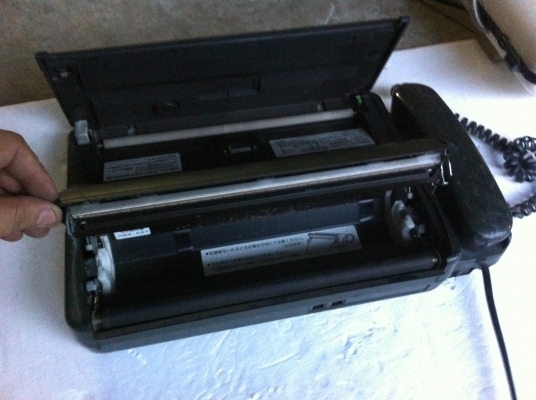 โทรศัพท์และFAX ยี่ห้อ CANON จากญี่ปุ่น ใส่กระดาษได้ใหญ่ถึง B4