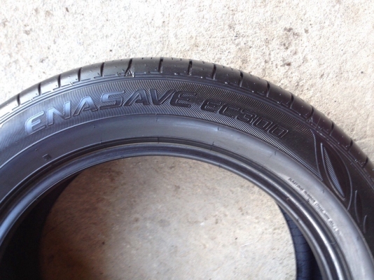 ยางDUNLOP 205 55R16ลงพื้นกลางปี2014สวยมากๆ ยางDUNLOP 205 55R16ลงพื้นกลางปี2014สวยมากๆ