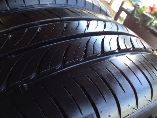 ยางDUNLOP 205 55R16ลงพื้นกลางปี2014สวยมากๆ ยางDUNLOP 205 55R16ลงพื้นกลางปี2014สวยมากๆ