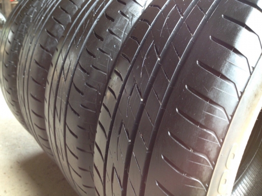 ยางบริดจสโตน 185 60R15ปี2014สวยๆ ยางบริดจสโตน 185 60R15ปี2014สวยๆ